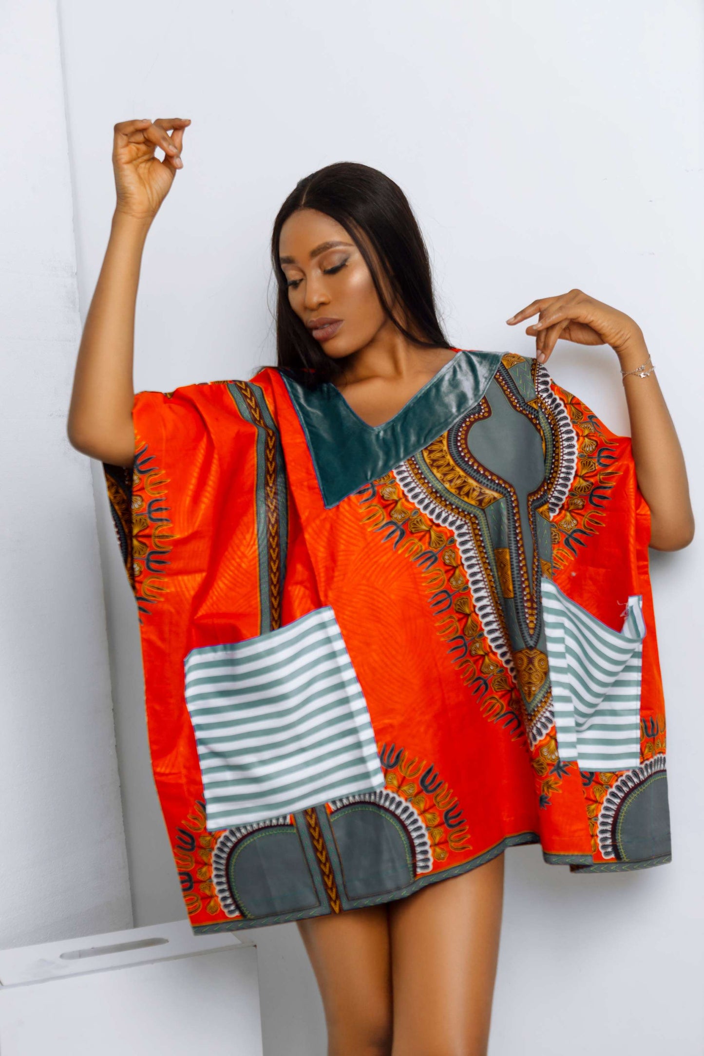 LATEEFAH AFRICAN PRINT GREY DANSHIKI TOP