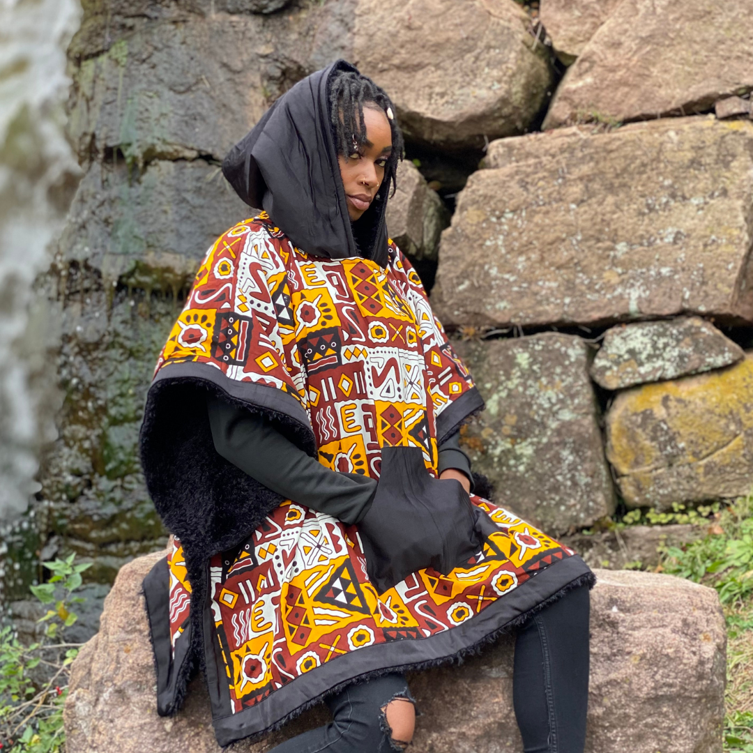 African Winter Print Ponchos Latoya, Lined with Faux Fur.